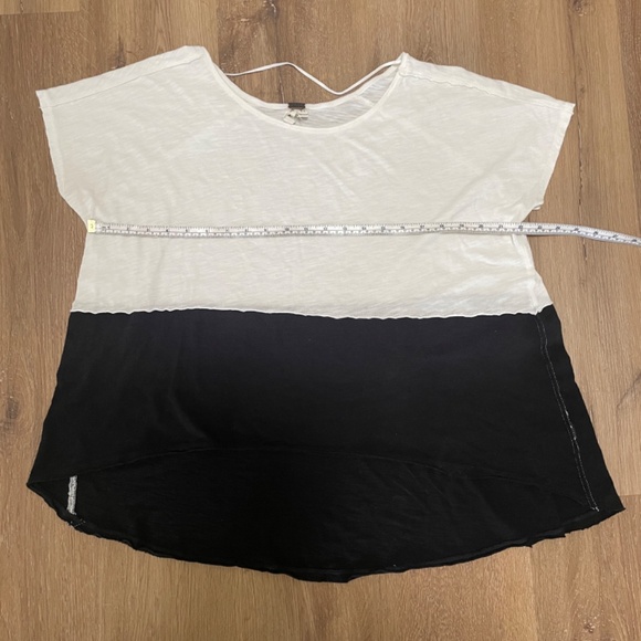 We The Free White and Black Blockcore, Oversized Asymmetrical T-Shirt - Picture 6 of 9